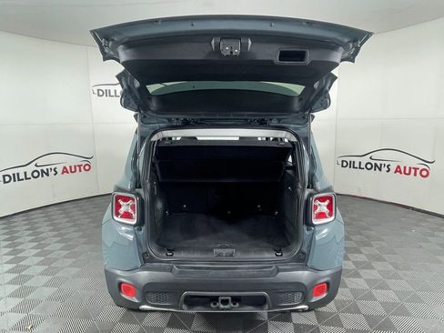 Used 2018 Jeep Renegade Limited w/ UConnect 8.4 Nav Group image 6