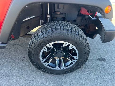 Used 2014 Jeep Wrangler Unlimited Sport image 11