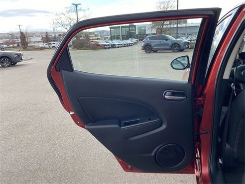 Used 2014 MAZDA MAZDA2 Sport image 23