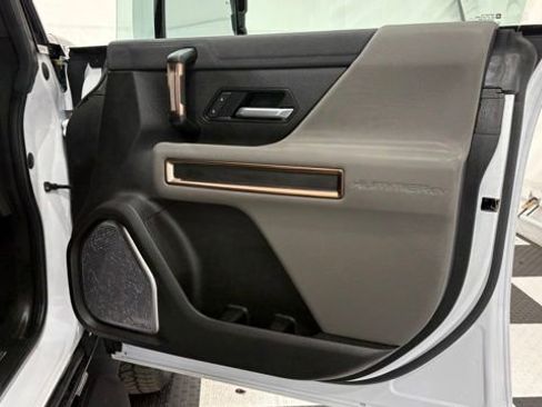 Used 2025 GMC Hummer EV 2X w/ LPO, Cargo Utility Package AWD/4WD image 23
