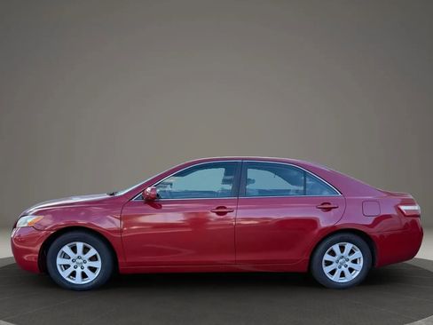 Used 2008 Toyota Camry XLE image 3