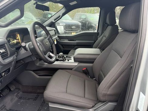 New 2026 Ford F150 XLT w/ XLT Black Appearance Package image 12