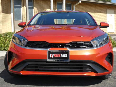 Used 2023 Kia Forte LXS image 17