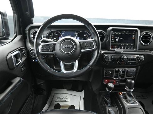 Used 2022 Jeep Wrangler Unlimited Rubicon 4xe w/ Steel Bumper Group AWD/4WD image 14