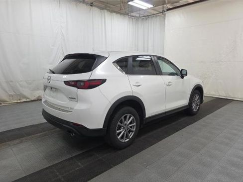 Used 2023 MAZDA CX-5 AWD 2.5 S w/ Preferred Package image 3