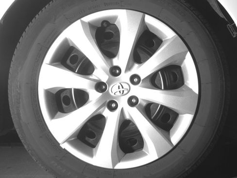 Used 2025 Toyota Corolla LE image 13