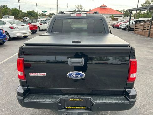 Used 2010 Ford Explorer Sport Trac XLT image 12