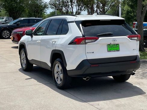 Used 2023 Toyota RAV4 XLE FWD image 4