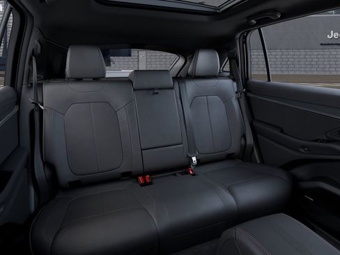 New 2025 Jeep Wagoneer S Limited image 15