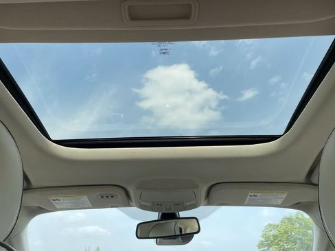 Used 2017 Ford Fusion Platinum FWD image 20