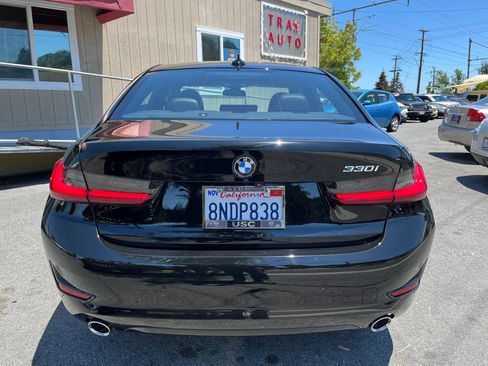 Used 2020 BMW 330i Sedan w/ Convenience Package RWD image 6