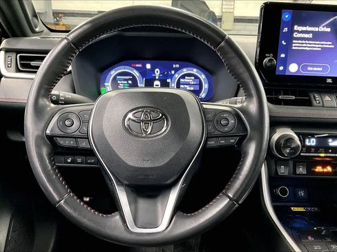 Used 2023 Toyota RAV4 XSE w/ Weather Package AWD/4WD image 5