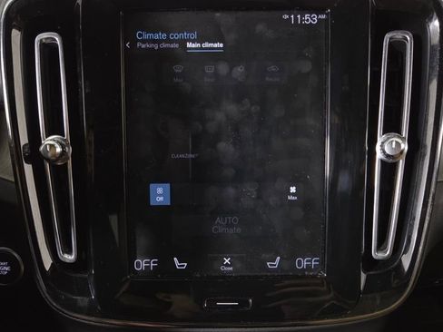 Used 2019 Volvo XC40 T5 Inscription image 23