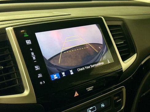 Used 2016 Honda Pilot Elite image 9