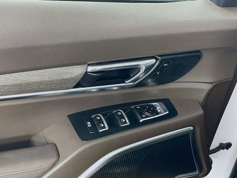 Used 2022 Kia Telluride SX w/ Towing Package image 6