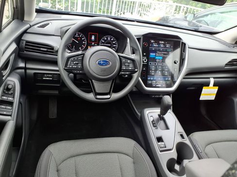 Used 2024 Subaru Crosstrek 2.0i Premium AWD/4WD image 4