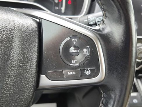 Used 2018 Honda CR-V Touring image 22