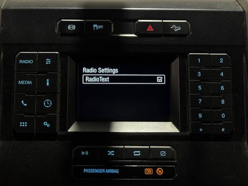 Used 2022 Ford F350 XL w/ Power Equipment Group AWD/4WD image 8