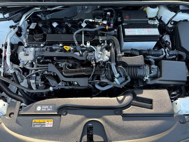 Certified 2025 Toyota Corolla SE w/ SE Package FWD image 39