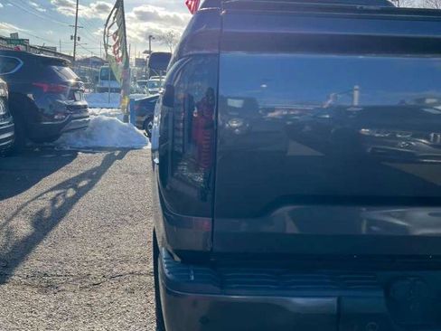 Used 2018 Toyota Tundra SR5 w/ TRD Sport Package image 9