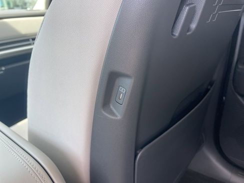 New 2026 Hyundai Santa Fe SE FWD image 16