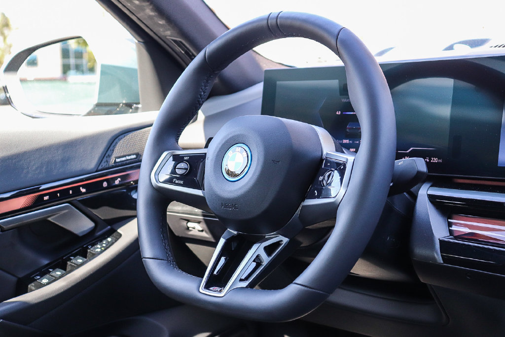 Used 2027 BMW i5 xDrive40 AWD/4WD image 15