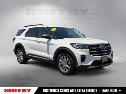 Certified 2025 Ford Explorer Active w/ Active Comfort Package
