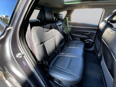 Used 2023 Hyundai Tucson Limited FWD image 19