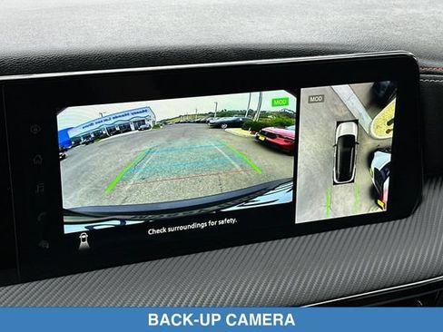 Used 2025 Nissan Kicks SR AWD/4WD image 22