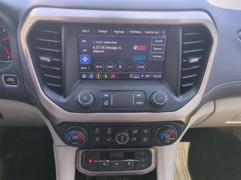 Used 2022 GMC Acadia Denali w/ Denali Ultimate Package FWD image 21