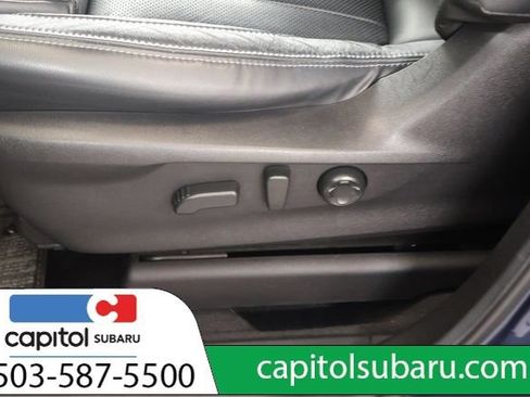 Used 2025 Subaru Ascent Touring AWD/4WD image 14