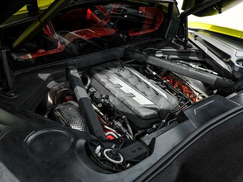 Used 2023 Chevrolet Corvette Stingray Premium Cpe w/ Z51 Performance Package RWD image 40