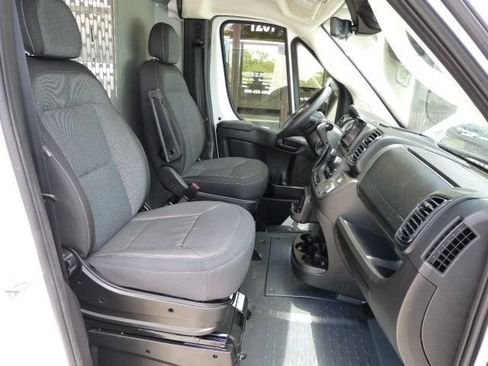 Used 2025 RAM ProMaster 2500 w/ Safety Group FWD image 25