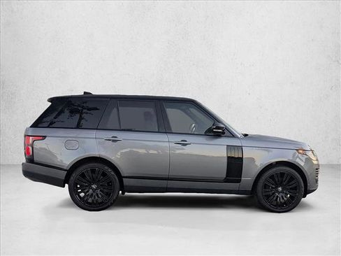 Used 2022 Land Rover Range Rover Westminster Edition image 4