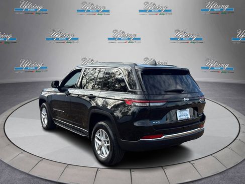 Used 2024 Jeep Grand Cherokee Laredo X image 5
