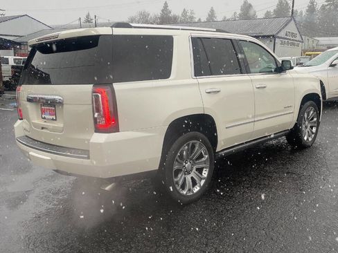 Used 2015 GMC Yukon Denali w/ Premium Package image 5