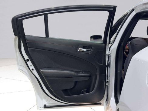 Used 2019 Dodge Charger SRT Hellcat w/ Harman/Kardon Audio Group image 34