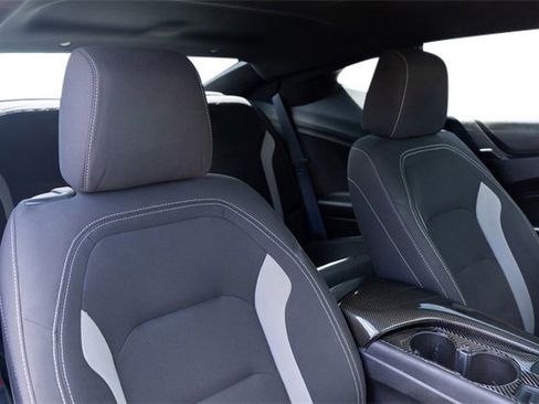 Used 2019 Chevrolet Camaro SS image 28