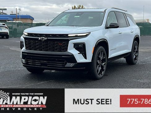 New 2026 Chevrolet Traverse RS w/ LPO, Floor Liner Package image 1