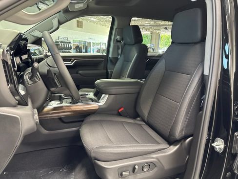 New 2026 Chevrolet Silverado 1500 RST AWD/4WD image 9