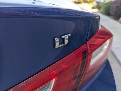 Used 2023 Chevrolet Malibu LT FWD image 27