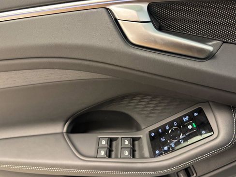 New 2026 Audi A6 Premium Plus image 10