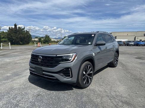 New 2026 Volkswagen Atlas SEL Premium R-Line image 1