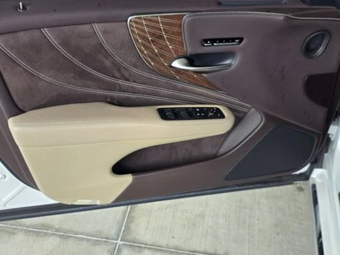 Certified 2020 Lexus LS 500 w/ Interior Upgrade Package RWD image 35