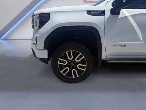 Used 2024 GMC Sierra 1500 AT4 AWD/4WD image 14
