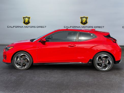 Used 2020 Hyundai Veloster Turbo image 2