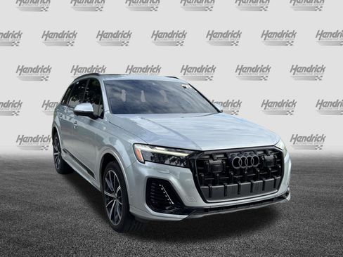 Used 2025 Audi Q7 2.0T Premium Plus w/ Premium Plus Package AWD/4WD image 2