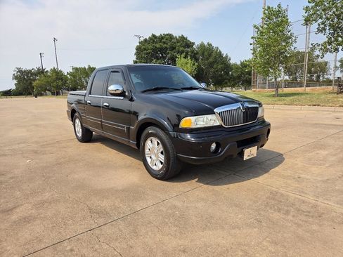 Used 2002 Lincoln Blackwood RWD image 24