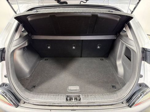 Used 2023 Hyundai Kona SE FWD image 18