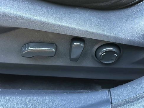 Used 2020 Subaru Outback Premium AWD/4WD image 25